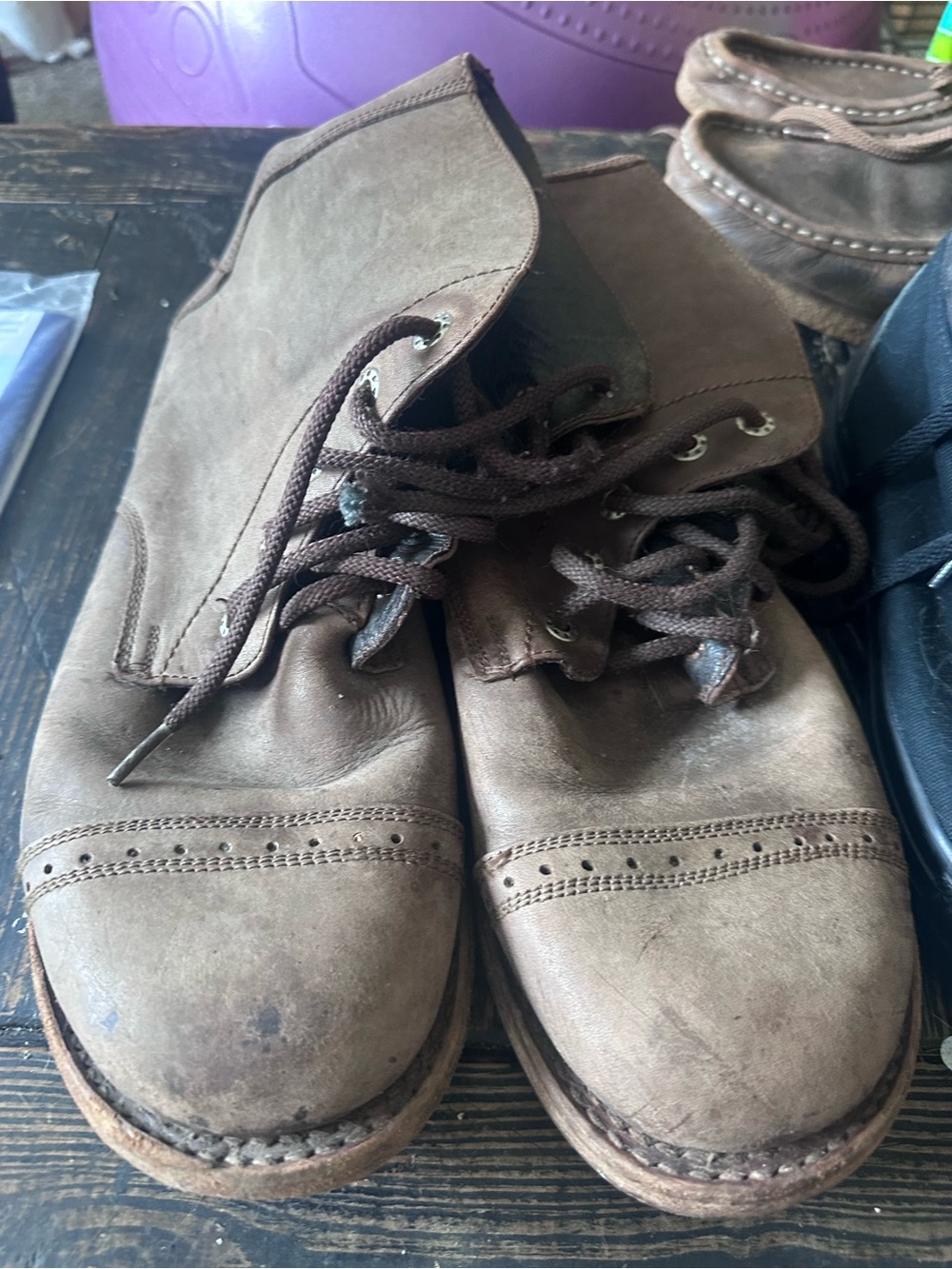Bed Stu Men's Taupe Brown Leather Lace-Up Chukka Boots
